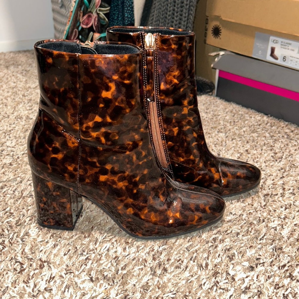 Lulu’s booties